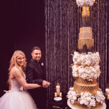 7 foot tall cake! As seen on Food Network "Ridiculous Cakes" - High Stakes and TallCakes episode, Season 1 Moxie Studio Photography